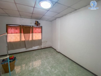 *****ทาวน์เฮ้าส์มือสองย่านนนทบุรี ม.พร้อมจิตร กาญจนาภิเษก เนื้อที่ 16 ตร.ว. ฟังก์ชัน 2 ห้องนอน 2 ห้องน้ำ 1 ที่จอดรถ บนทำเลเดินทางสะดวก เชื่อมต่อถ.กาญจนาภิเษก ถ.บางใหญ่-บางคูลัด ใกล้เซ็นทรัลเวสต์เกต และทางด่วน ราคาคุ้มสุดในย่าน!